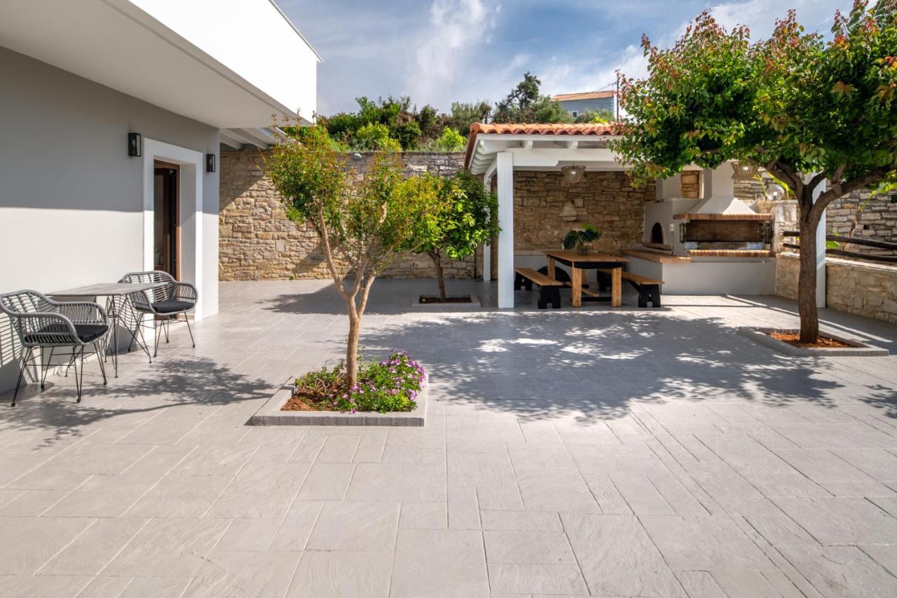 Elaida Villa, Heaven On Earth, By Thinkvilla Perama エクステリア 写真